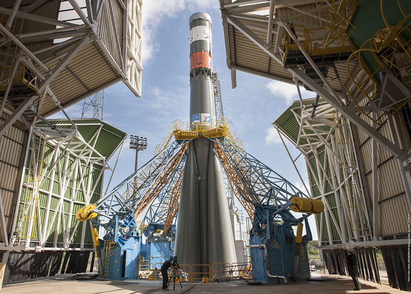 Soyuz moved to vertical.jpg