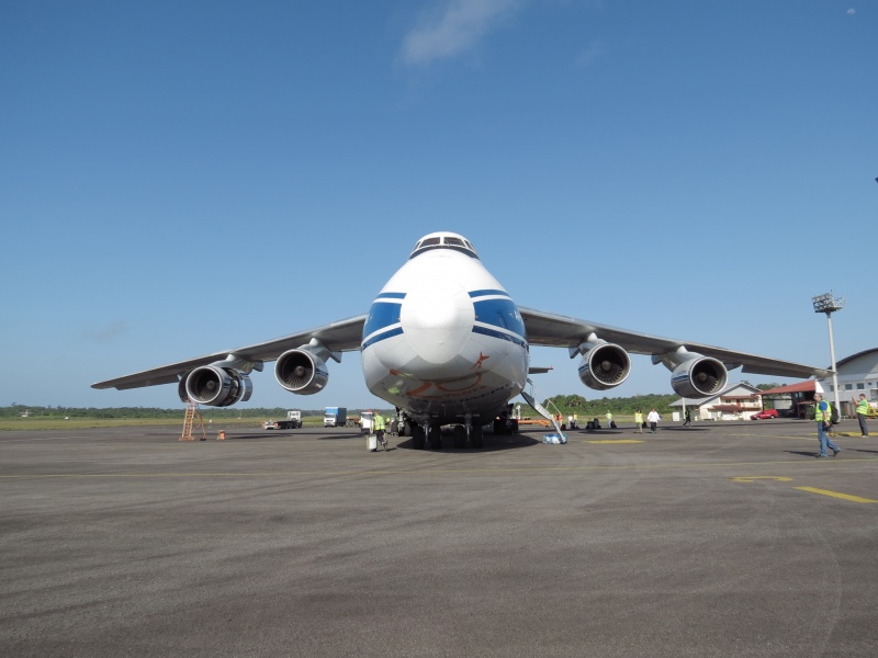 File:Antonov at Cayenne Airport.jpg
